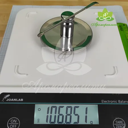 Весы настольные высокой точности до 0.001г с функцией калибровки Весы настольные высокой точности до 0.001г с функцией калибровки